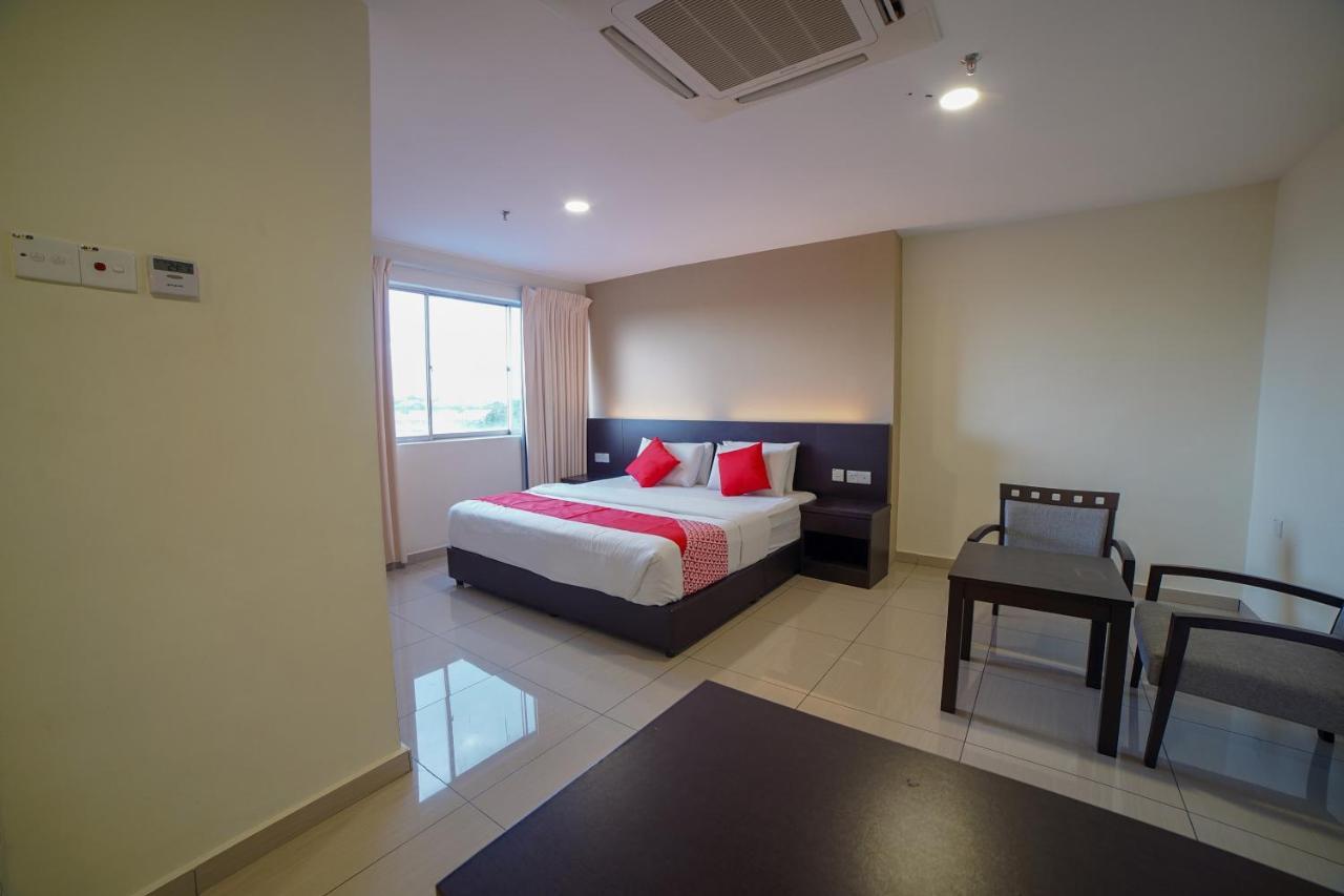 Oyo 89531 Villa Hotel سيغامات المظهر الخارجي الصورة