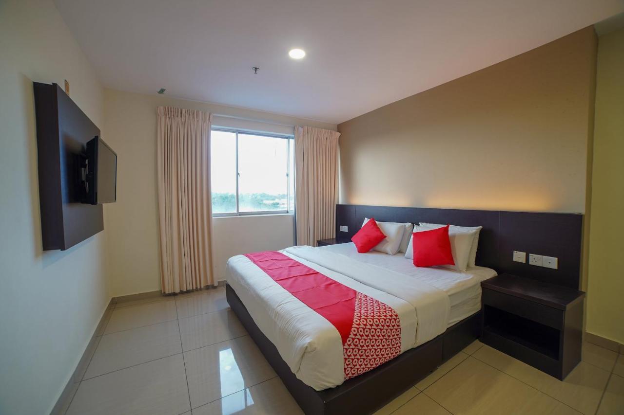 Oyo 89531 Villa Hotel سيغامات المظهر الخارجي الصورة