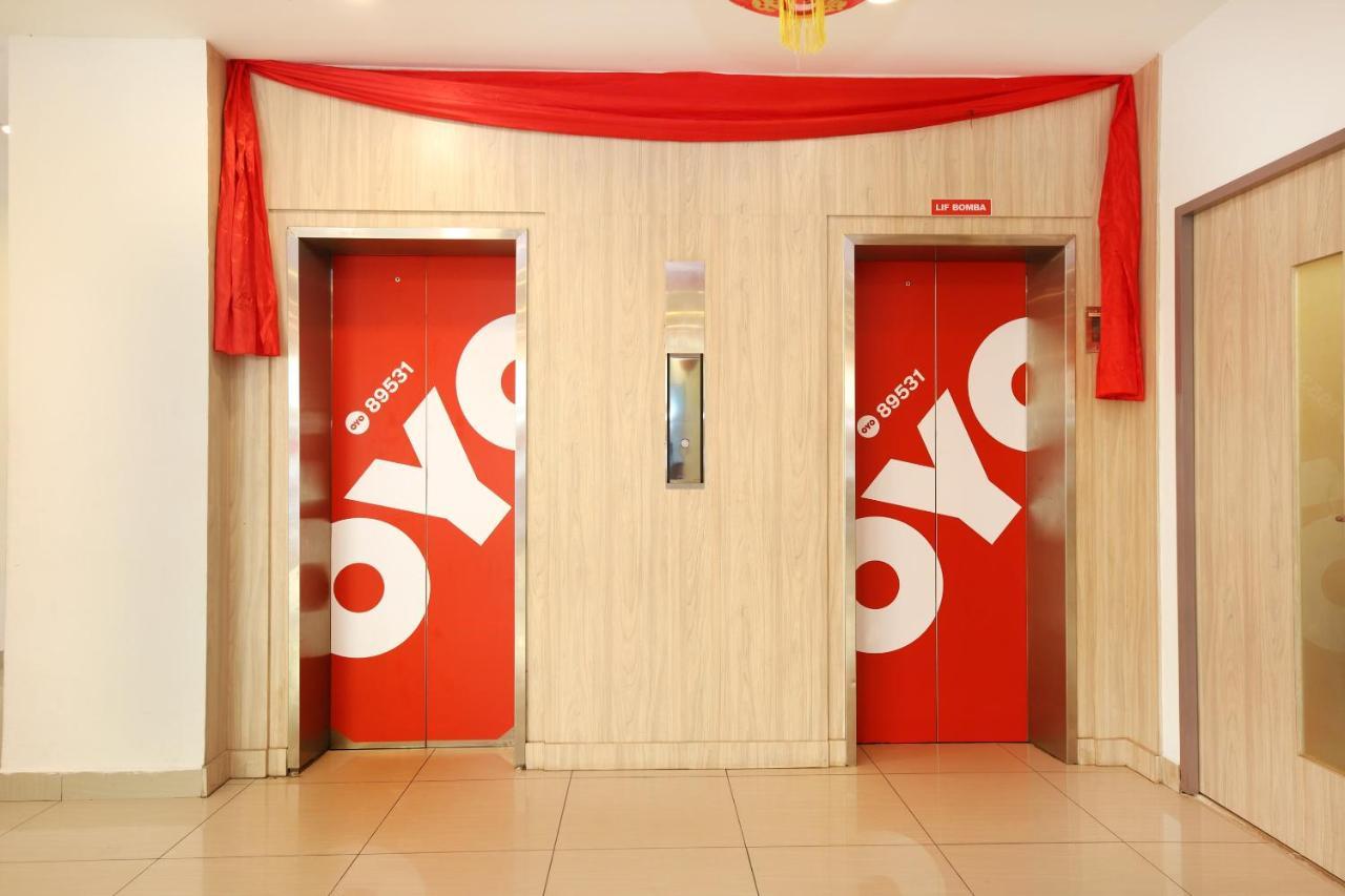 Oyo 89531 Villa Hotel سيغامات المظهر الخارجي الصورة