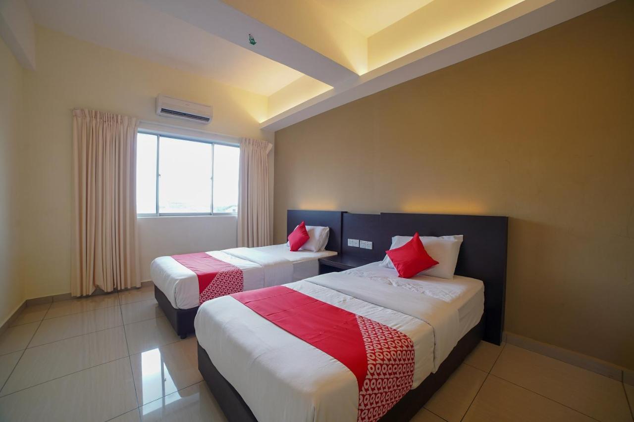 Oyo 89531 Villa Hotel سيغامات المظهر الخارجي الصورة