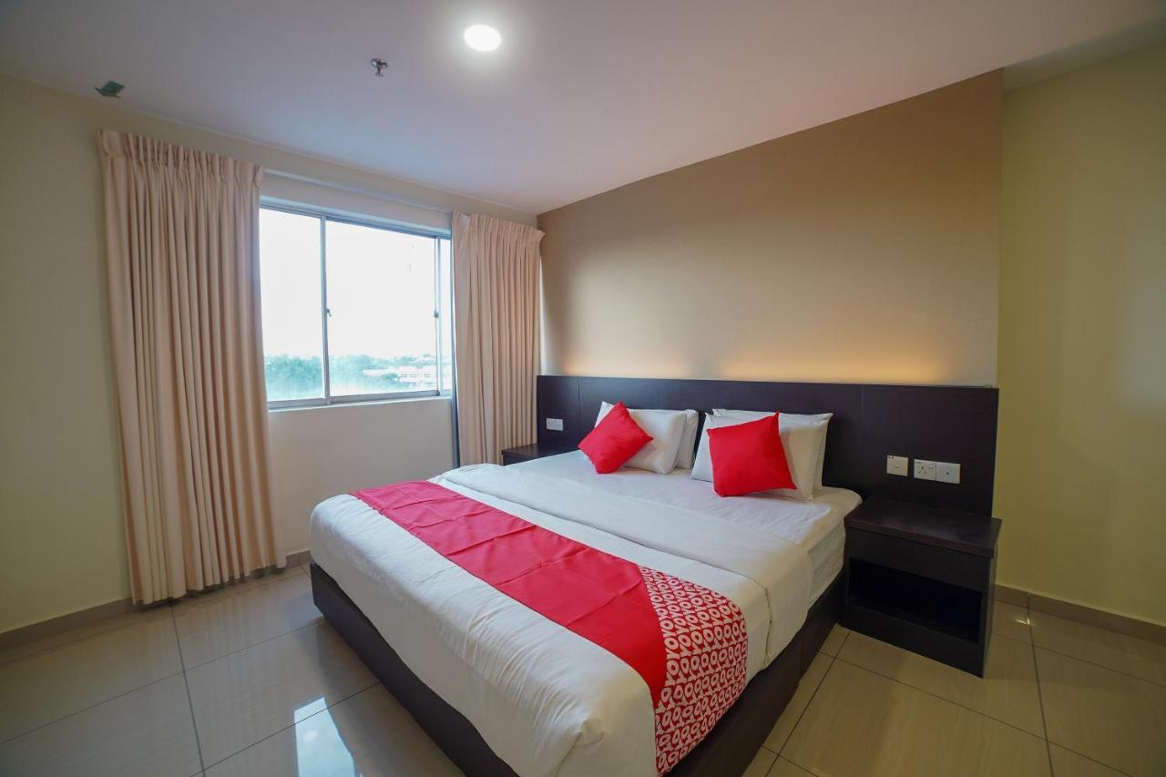 Oyo 89531 Villa Hotel سيغامات المظهر الخارجي الصورة