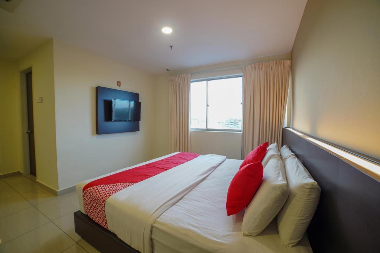 Oyo 89531 Villa Hotel سيغامات المظهر الخارجي الصورة